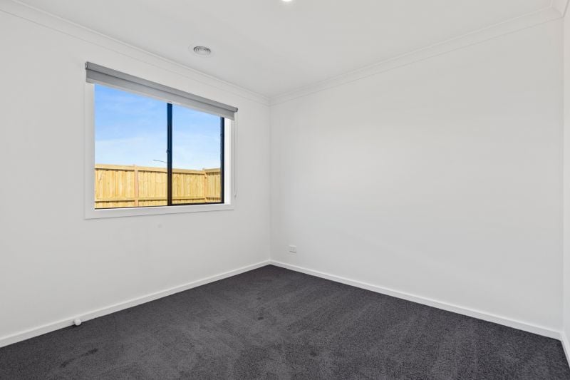 4 Tipperary Drive, Rockbank