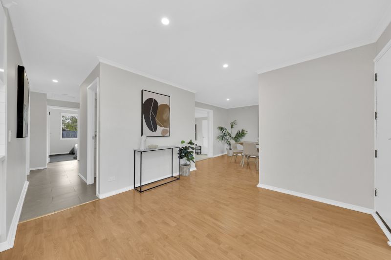 63 Pindari Avenue, Mill Park