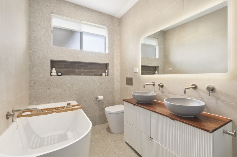 1/16 Larch Street, Thomastown