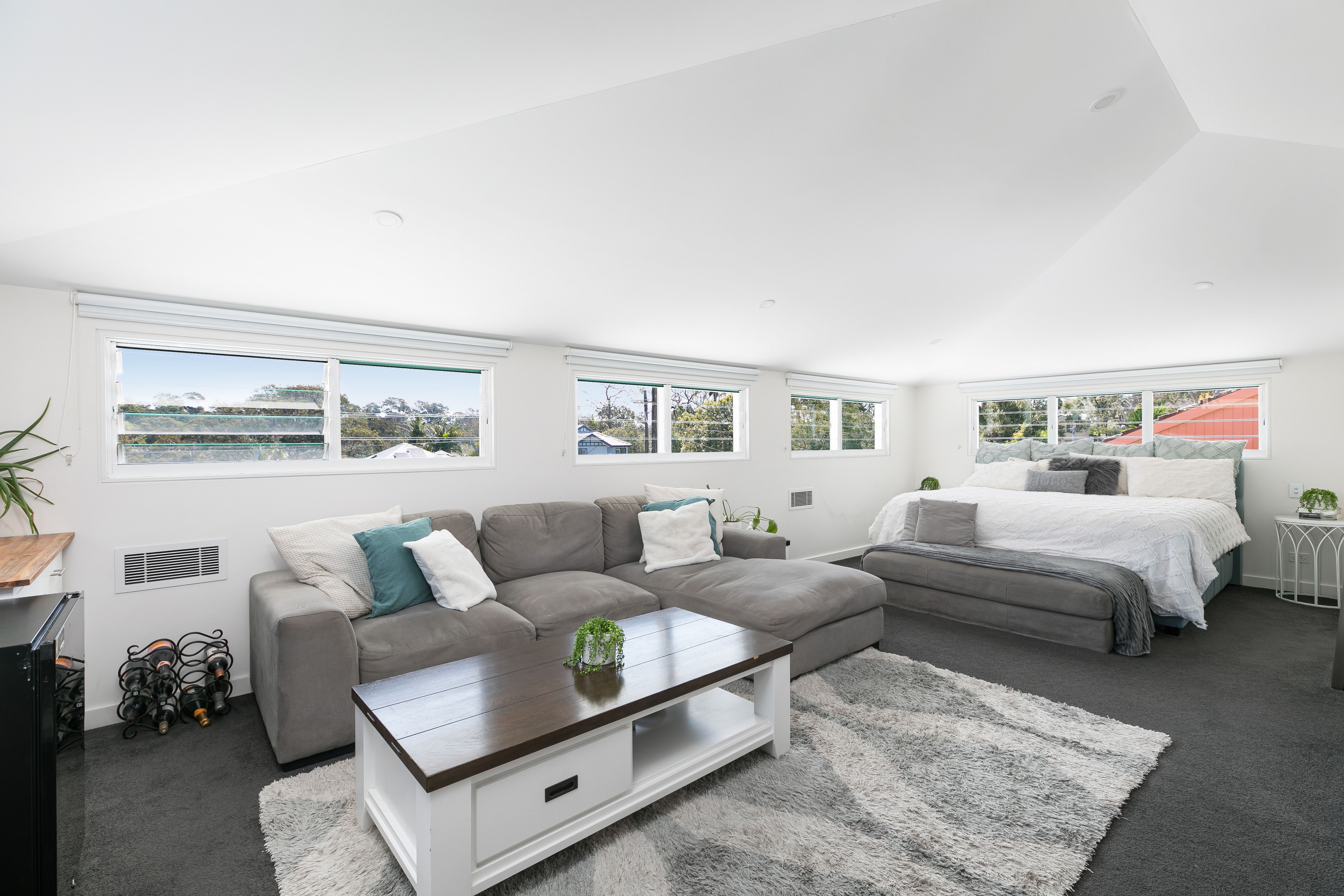 6 Dean Street CARINGBAH SOUTH 2229