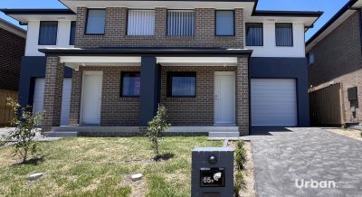 Bardia 65 Ingleburn Gardens Drive