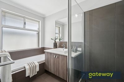 4 Windermere Circuit, Success