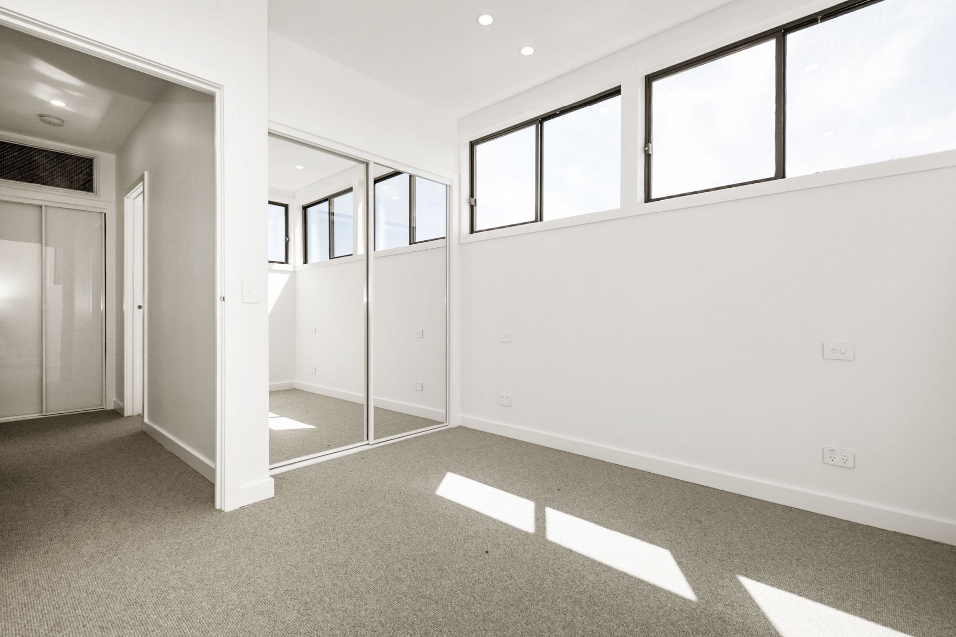 Stunning AS NEW 3-Bedroom Townhouse - Luxury Living at Its Best!