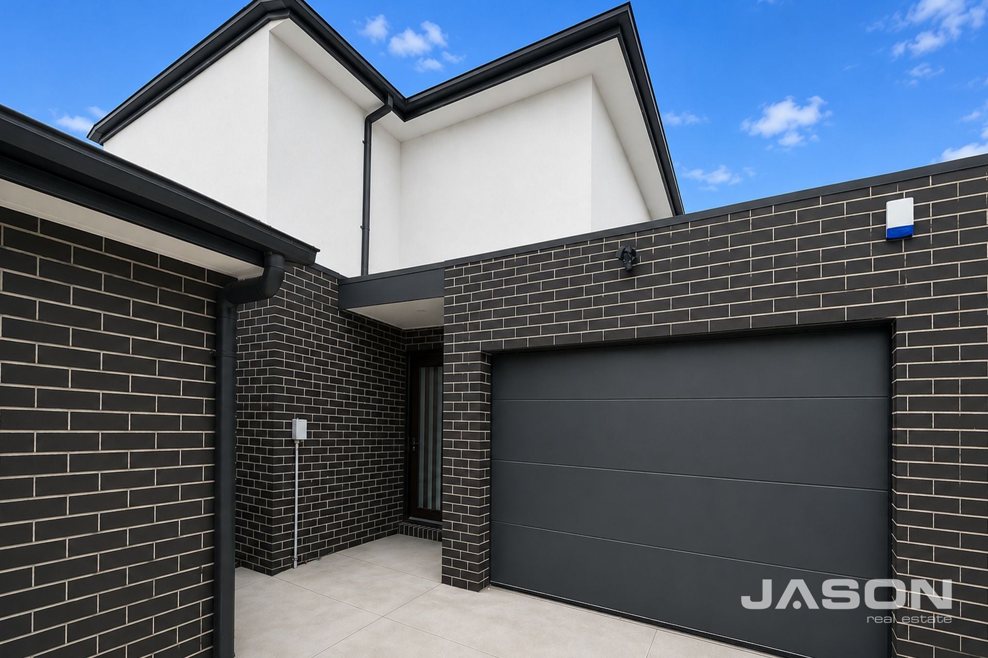 3 & 4/58 Gordon Street, 3 & 4/58 Gordon Street - Thumbnail 2