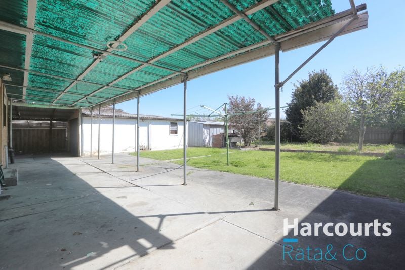 62 Alexander Avenue, Thomastown