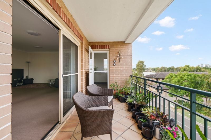 12/247J Burwood Road, Concord