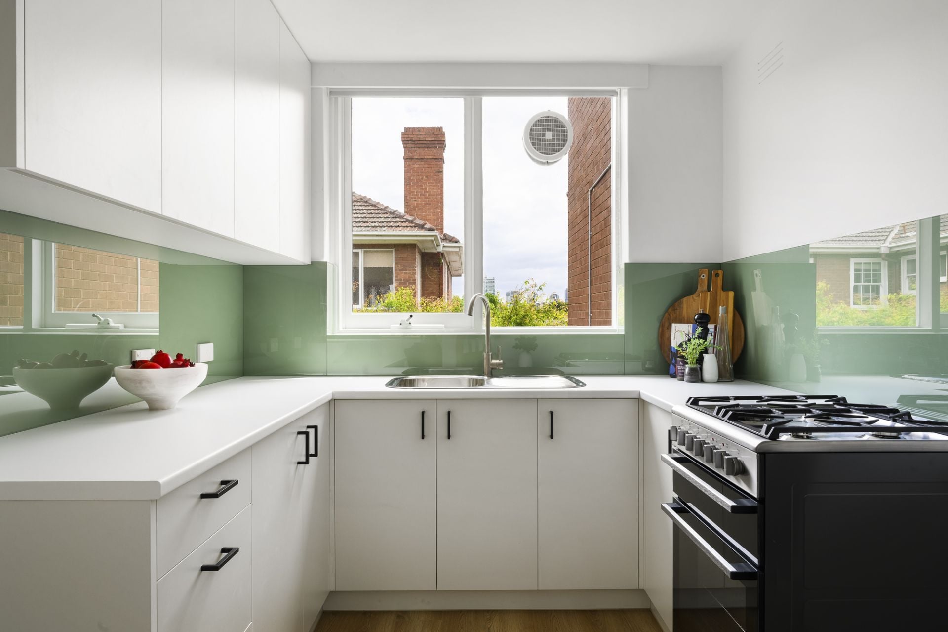 12/240 Domain Road, South Yarra, South Yarra - Thumbnail 5