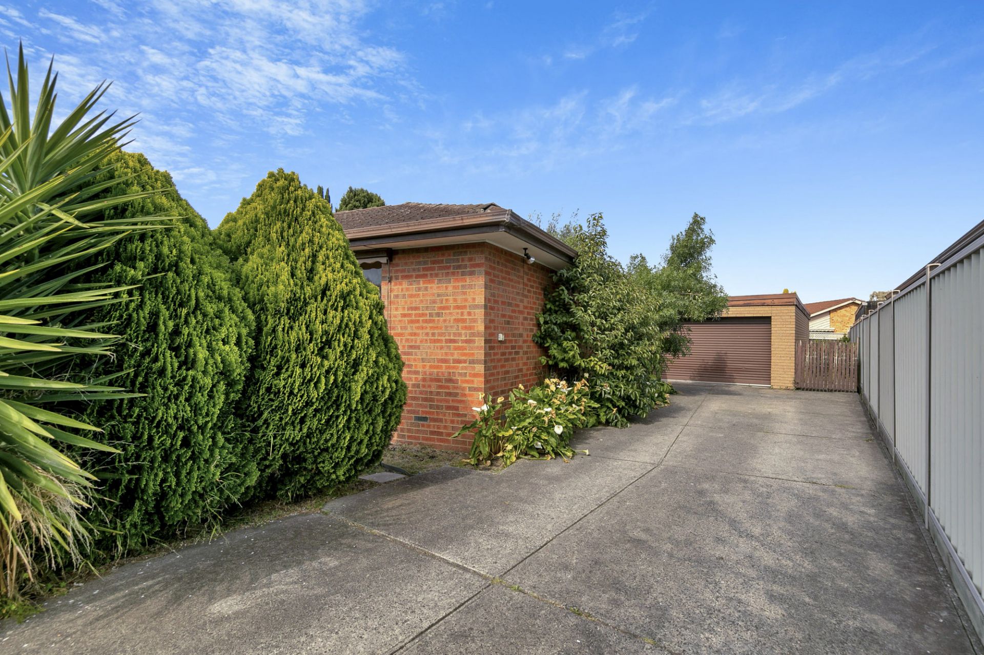 An Immaculate Home With Oversized Garage