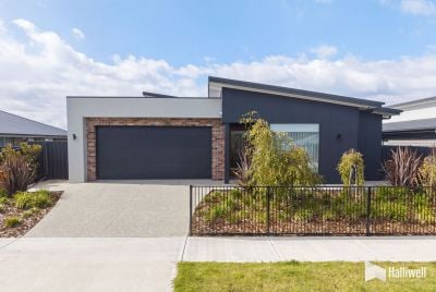4
 
 
 
  
 
 
 2
 
 
 
  
 
 
 3
 
 
 
 
 
 
 
 141 Bradshaw Street, Latrobe TAS 7307, Latrobe - Thumbnail 2