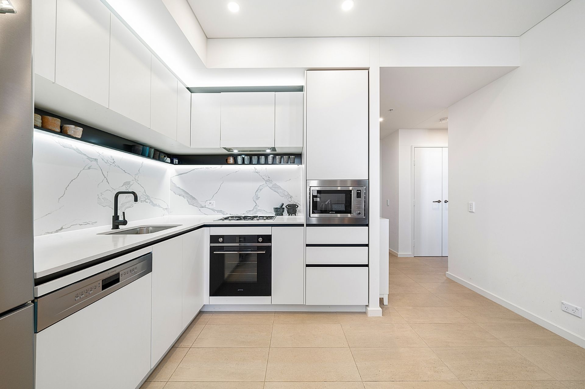 126/1C Lemon Tree Avenue, Melrose Park, Melrose Park - Thumbnail 5