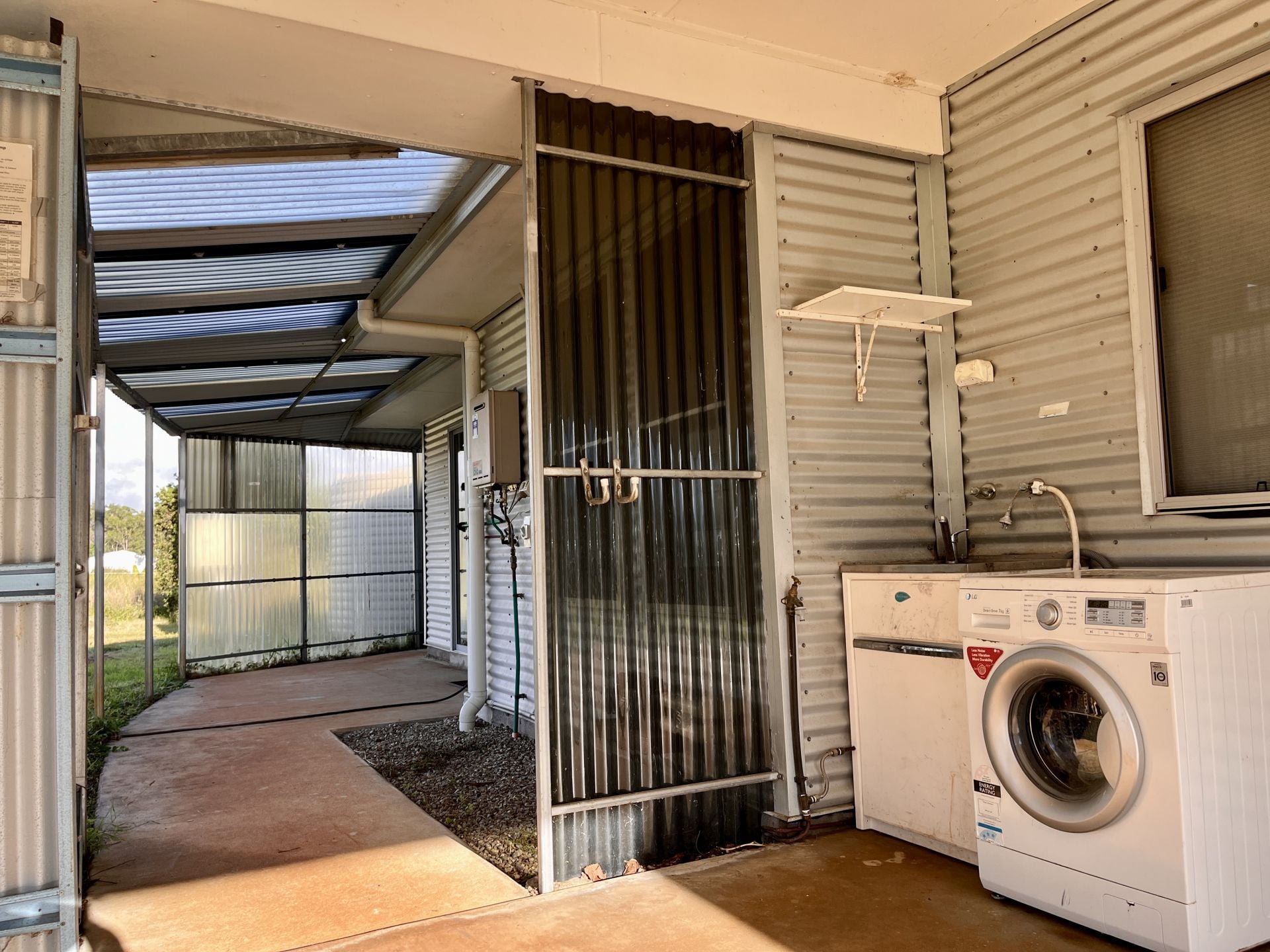 84 Gordon Earl Drive, Millstream For Sale by Farmbuy.com - image 21