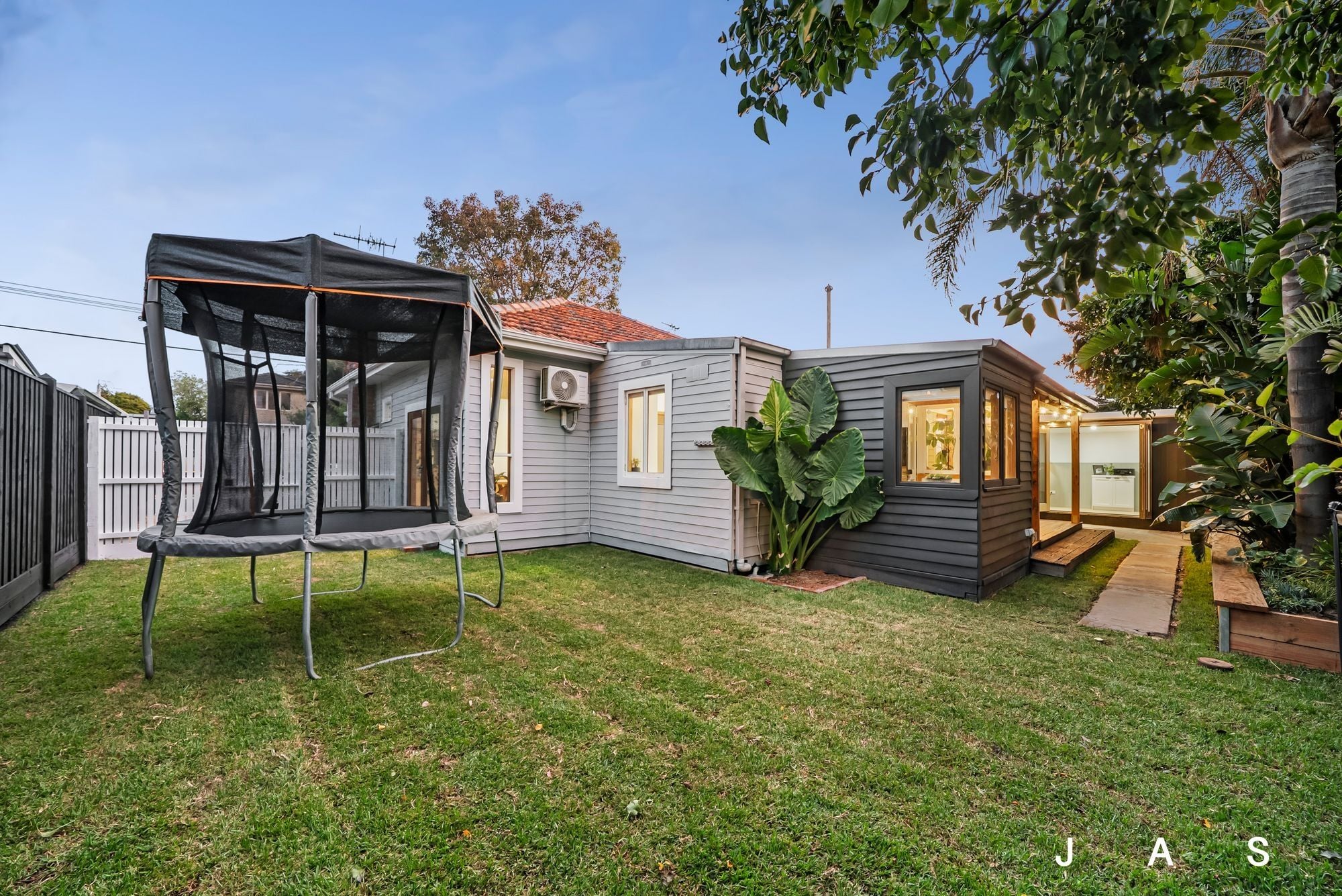 4 Cecil Street Yarraville VIC, Yarraville - Image 1