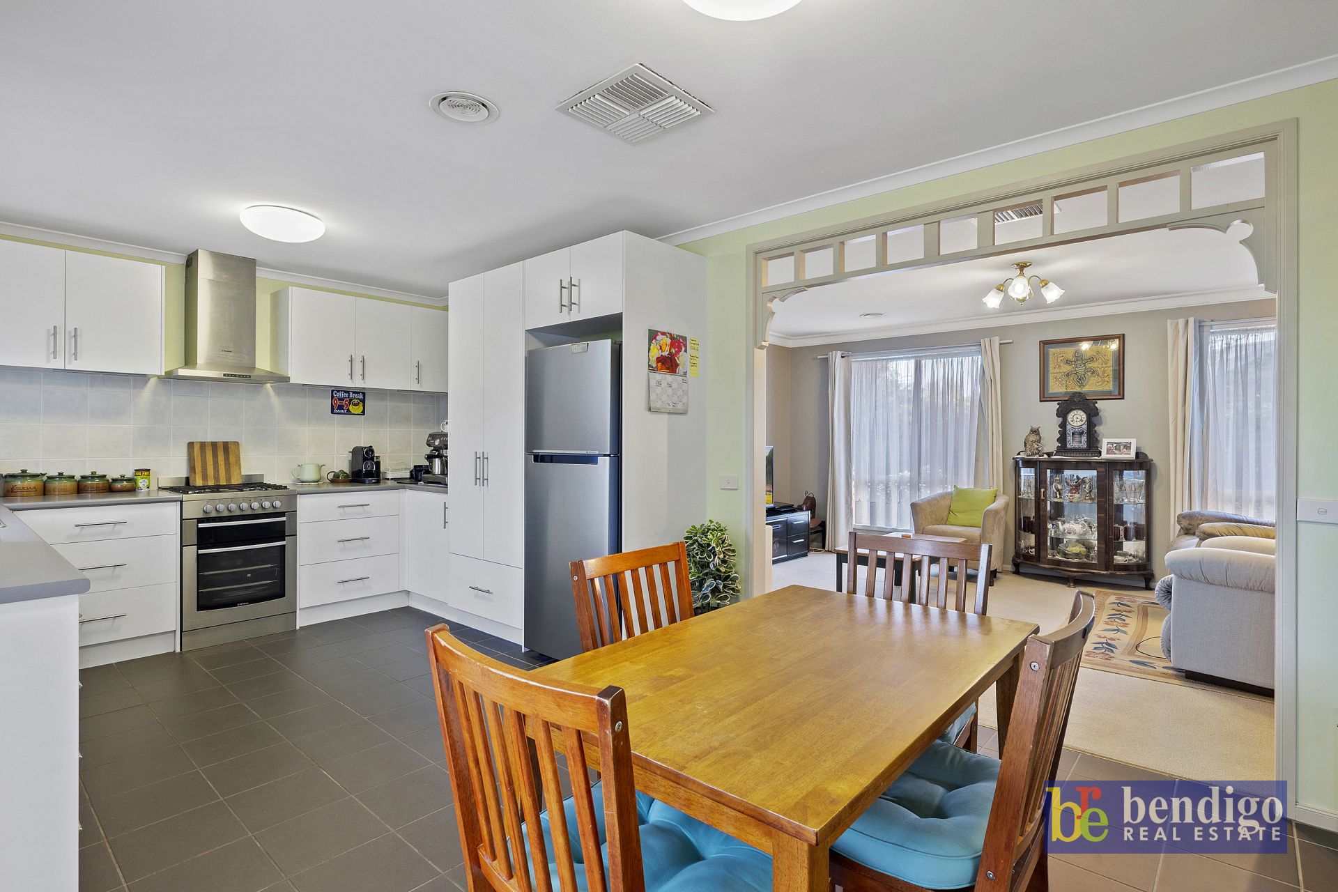 10 Laxdale Court Kangaroo Flat VIC, Flat - Thumbnail 4