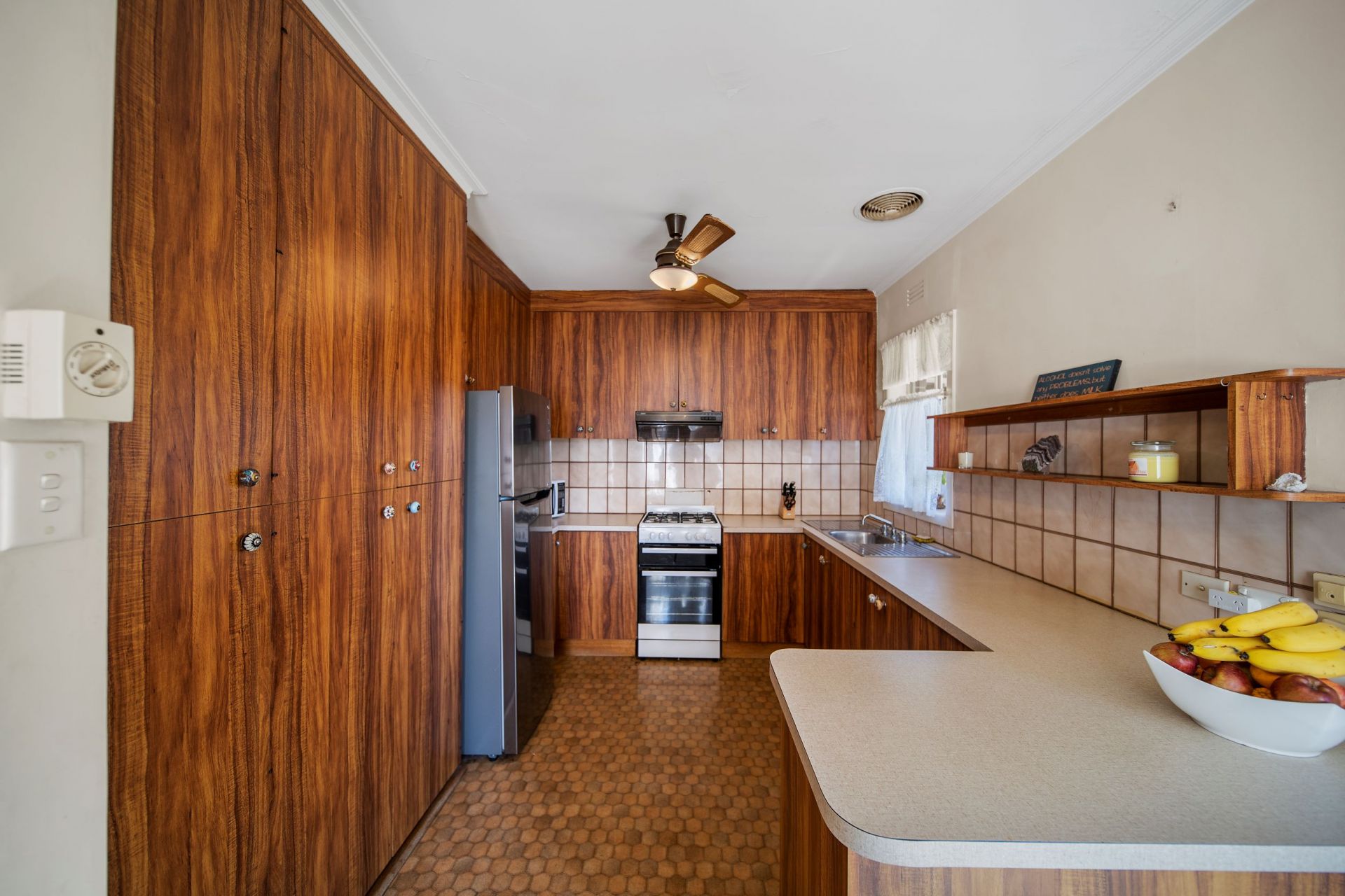 6 Crusoe Road Kangaroo Flat VIC, Flat - Thumbnail 4