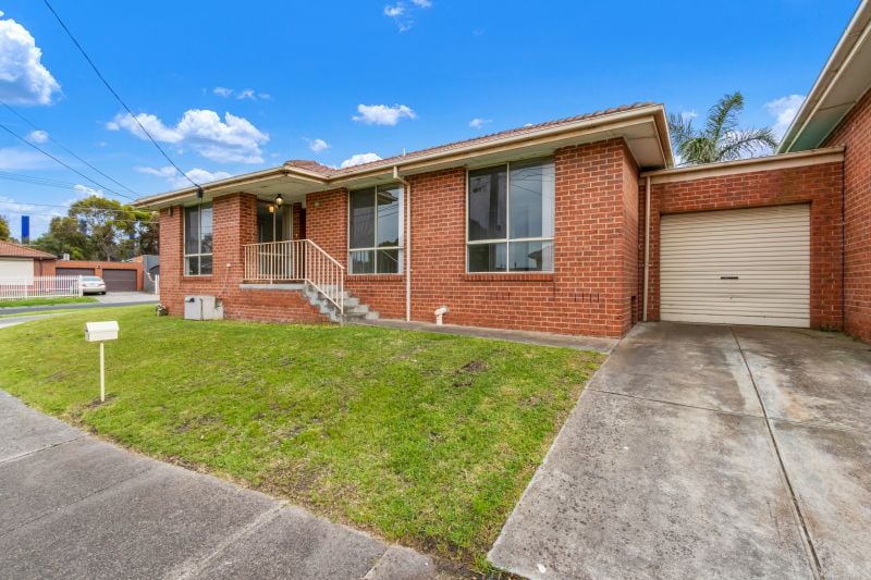 28 Pandora Avenue, Thomastown