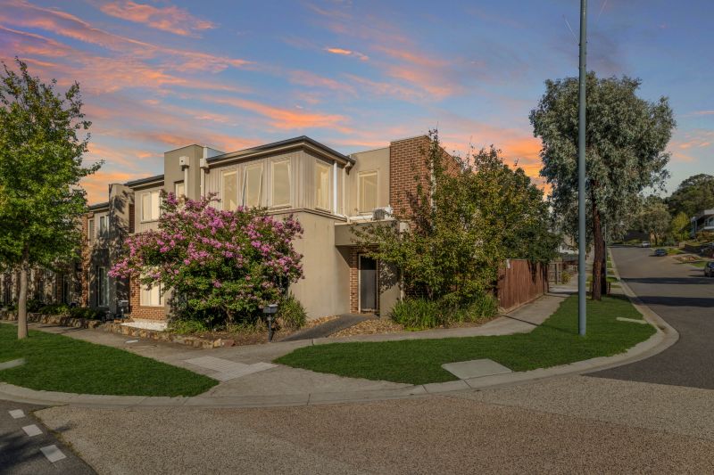 32 Palisades Boulevard, South Morang