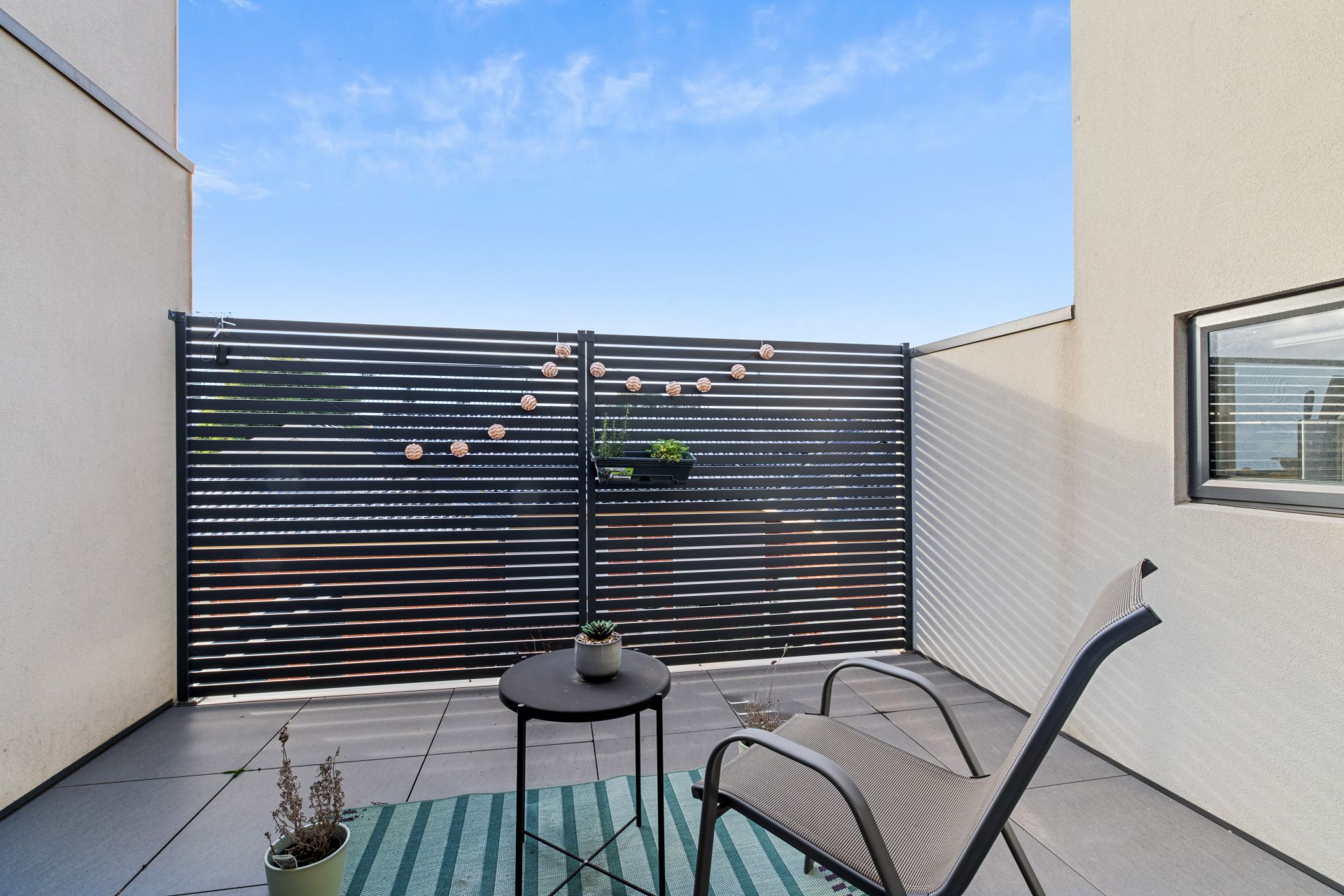Contemporary Comfort & Convenience in the Heart of Thomastown