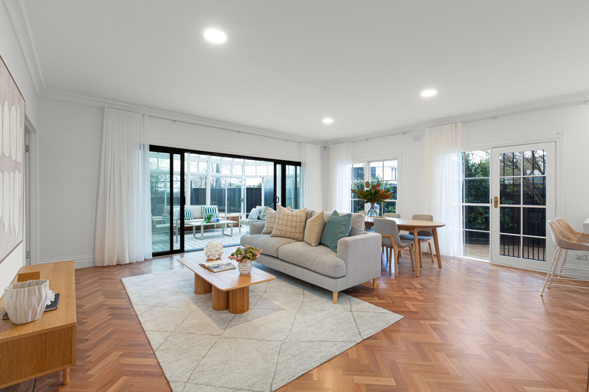 8 Ruhbank Avenue, Balwyn, Balwyn - Thumbnail 8