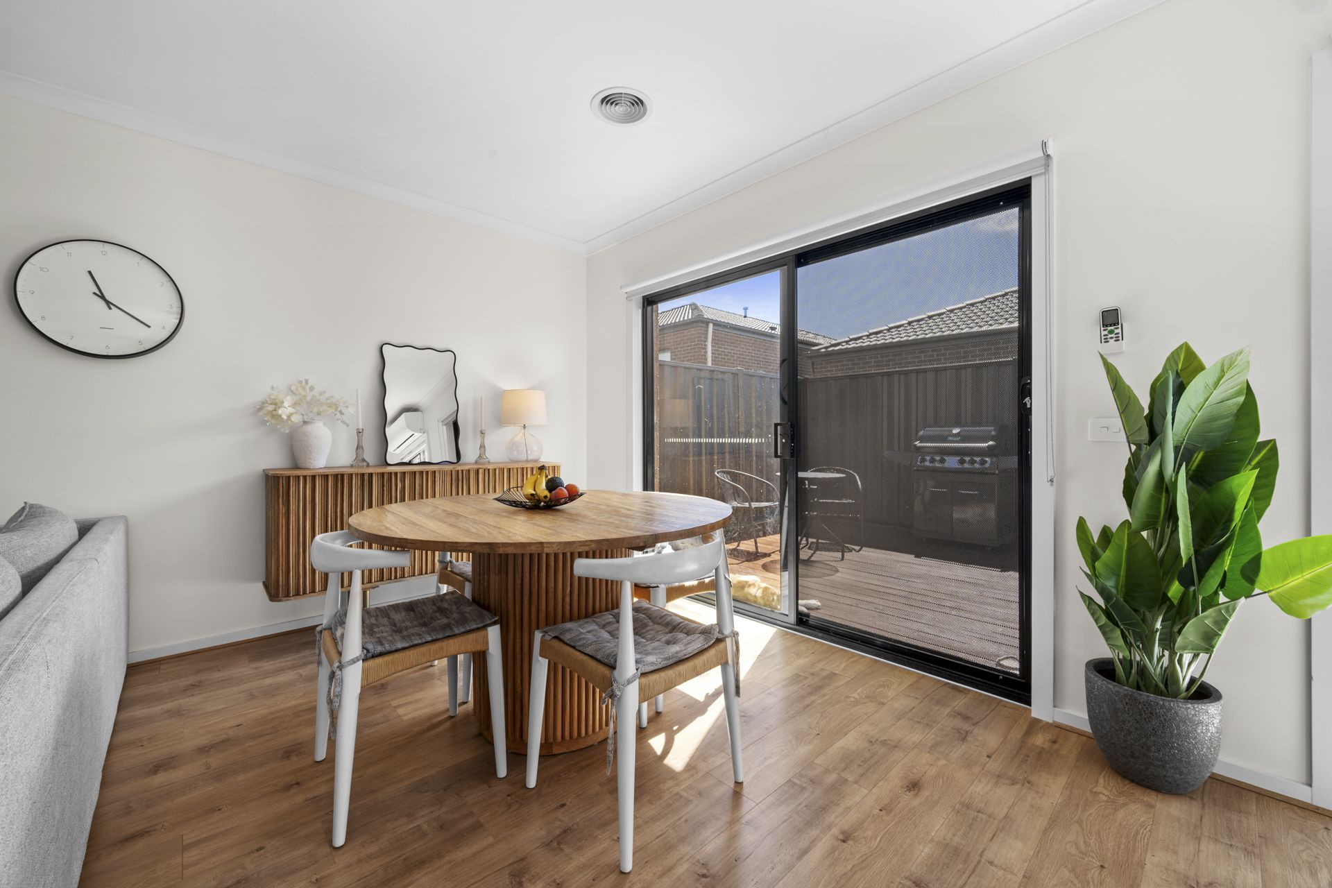 Family Comfort, Modern Design