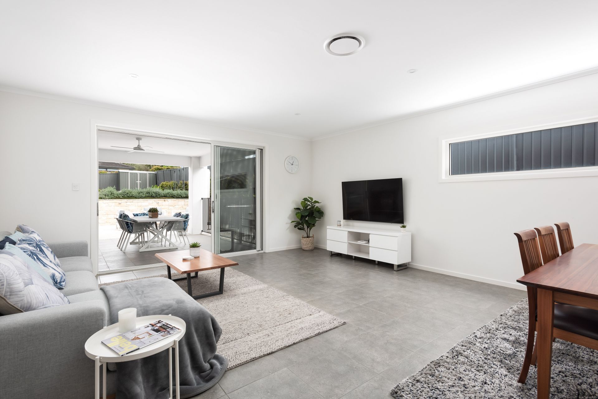 12b Cook Street, CARINGBAH SOUTH, Caringbah South - Thumbnail 3