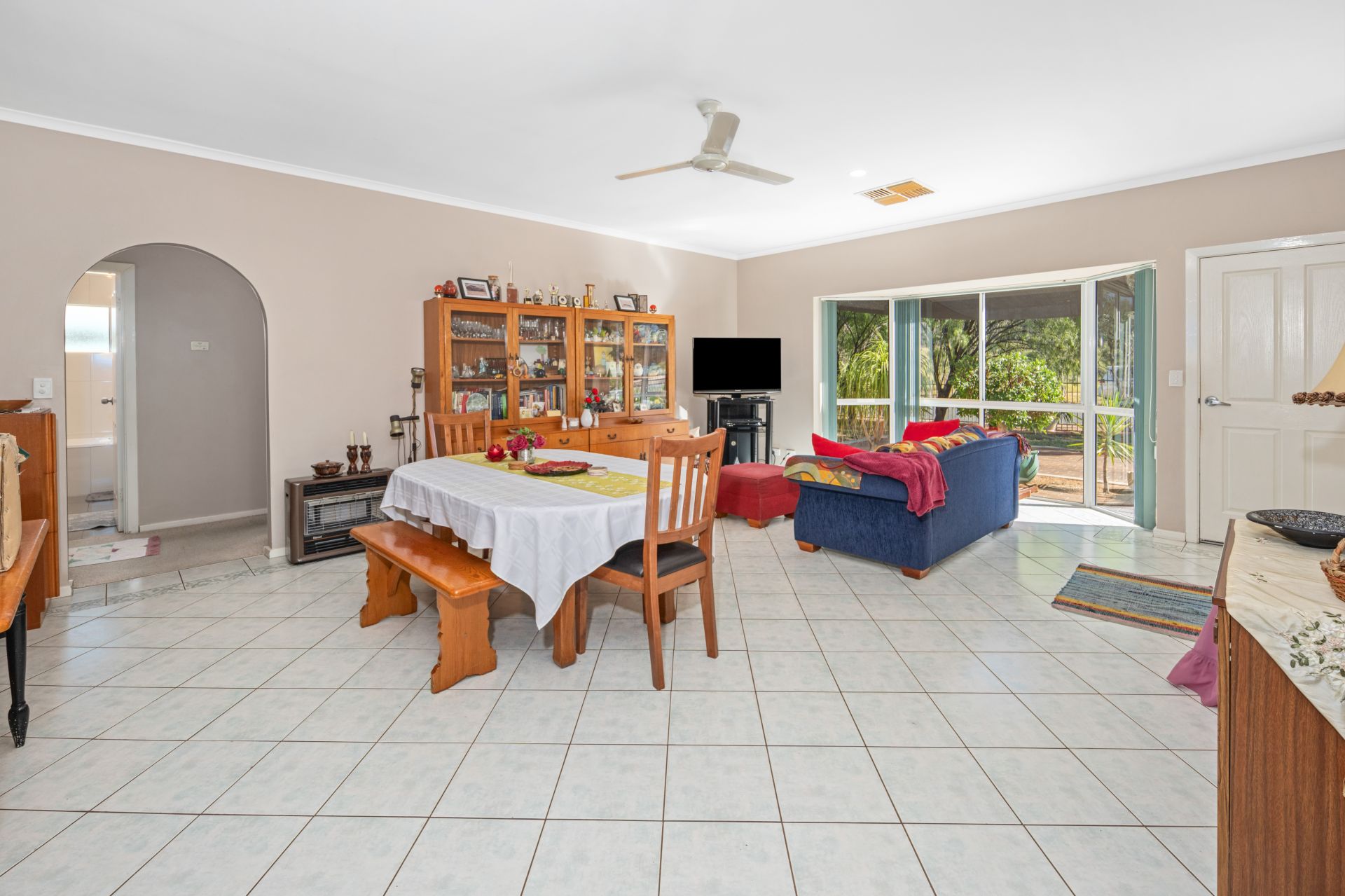 2/100 Kurrajong Drive East Side NT, East Side - Thumbnail 7