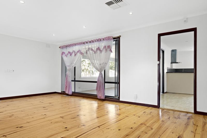 3 Orchid Court, Lalor