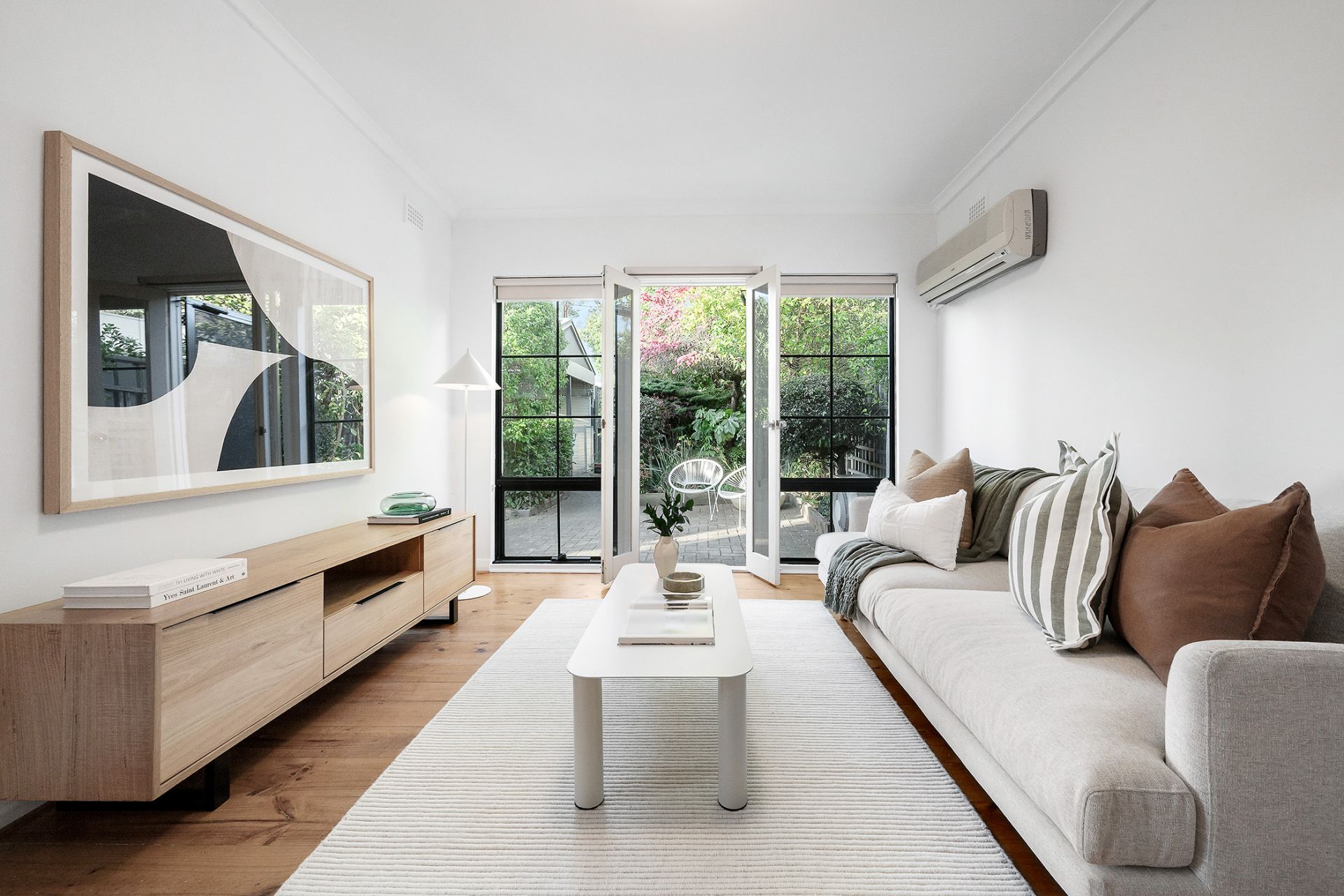 2/16 St Anns Place, Parkside, Parkside - Thumbnail 3