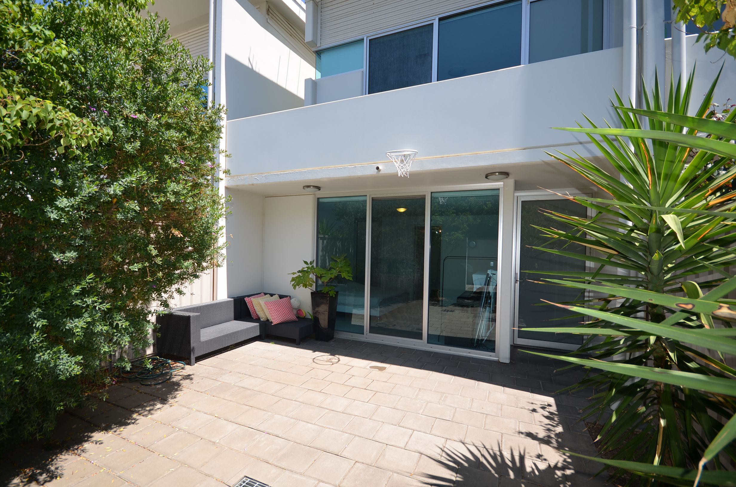 2/100 Seaview Road, West Beach SA 5024
