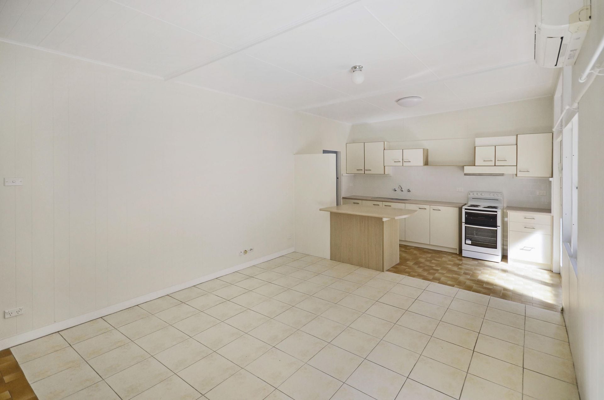 1/9 Melbourne Avenue Umina Beach NSW, Umina Beach - Thumbnail 2