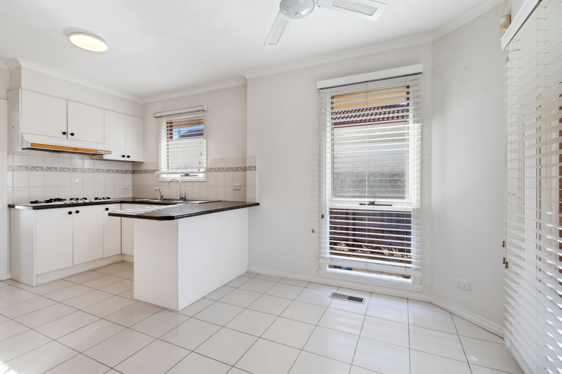 Neat & Tidy Unit in Boutique block