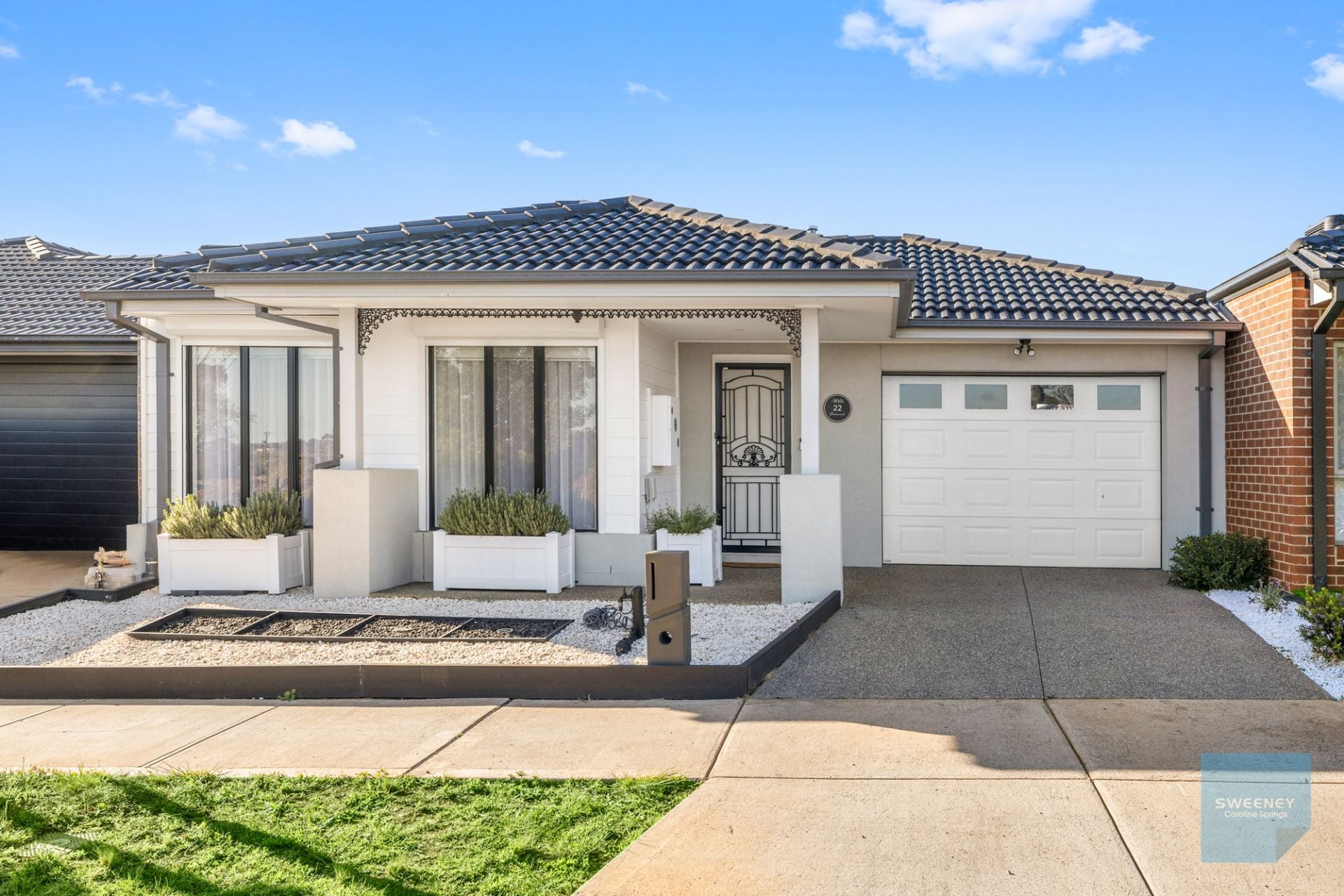 22 Provincial Circuit, Deanside - Thumbnail 2