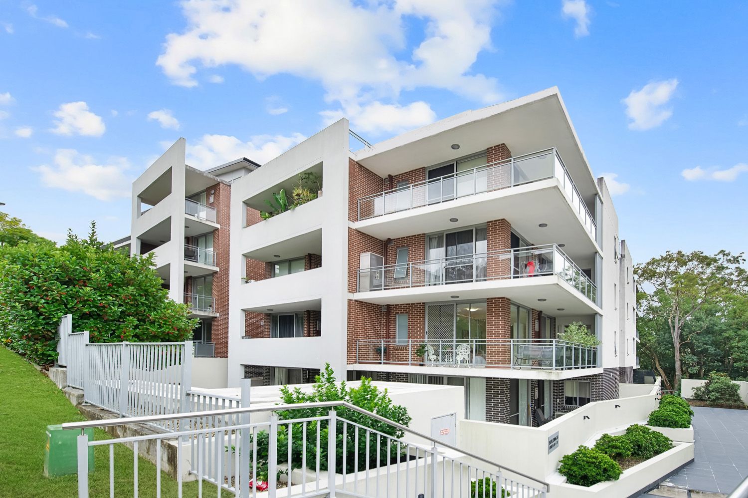 66/2-8 Belair Close, Hornsby, Hornsby - Thumbnail 2