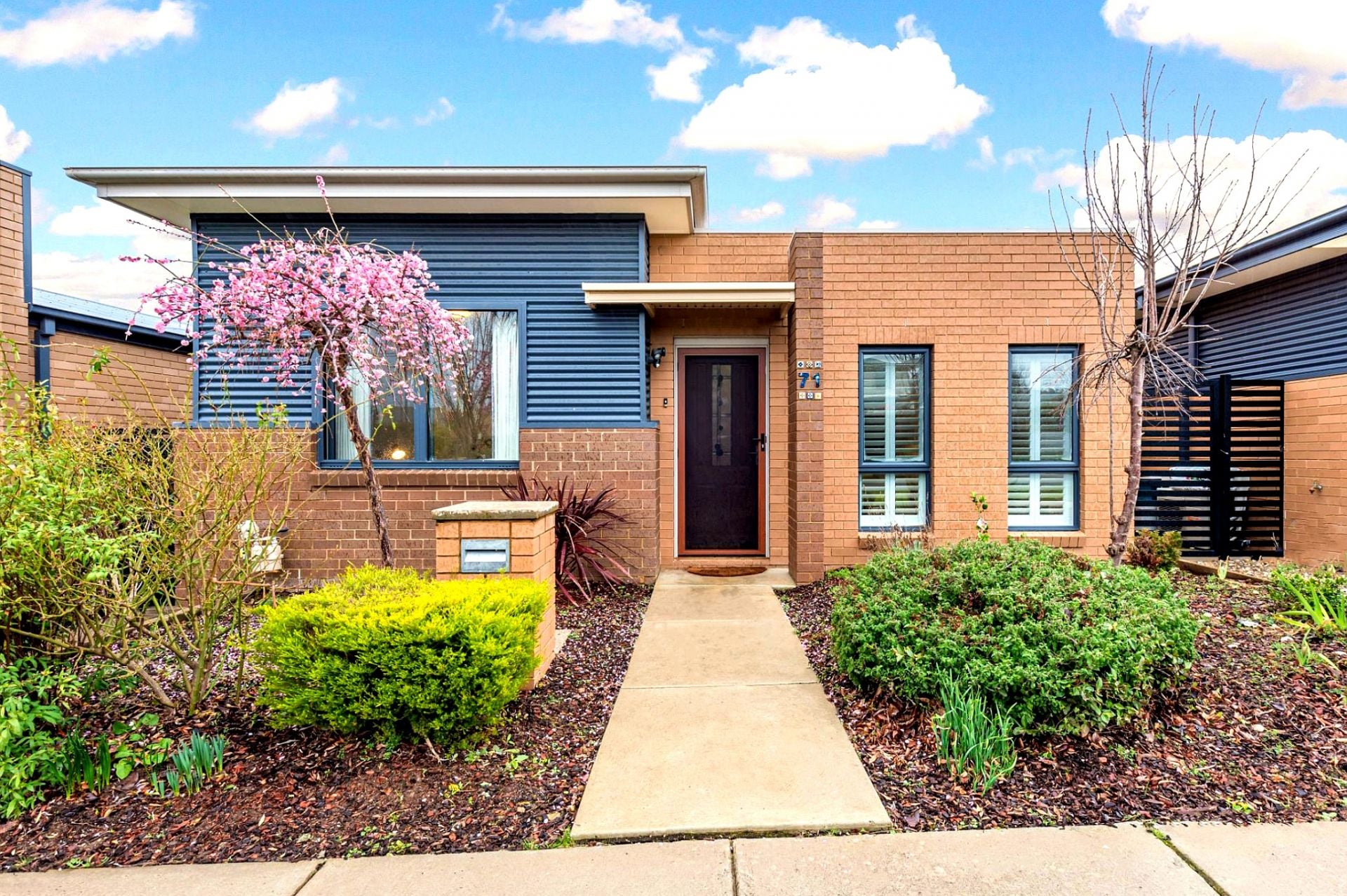 71 Hibberd Crescent, Forde, Forde - Image 1