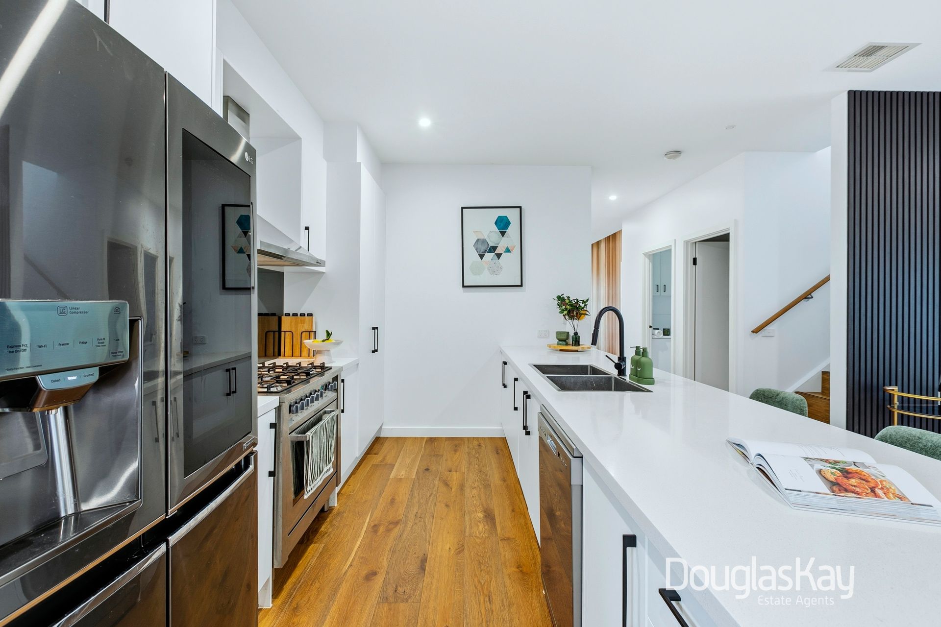 30 St Andrews Drive, Sunshine North VIC, Sunshine North - Thumbnail 6