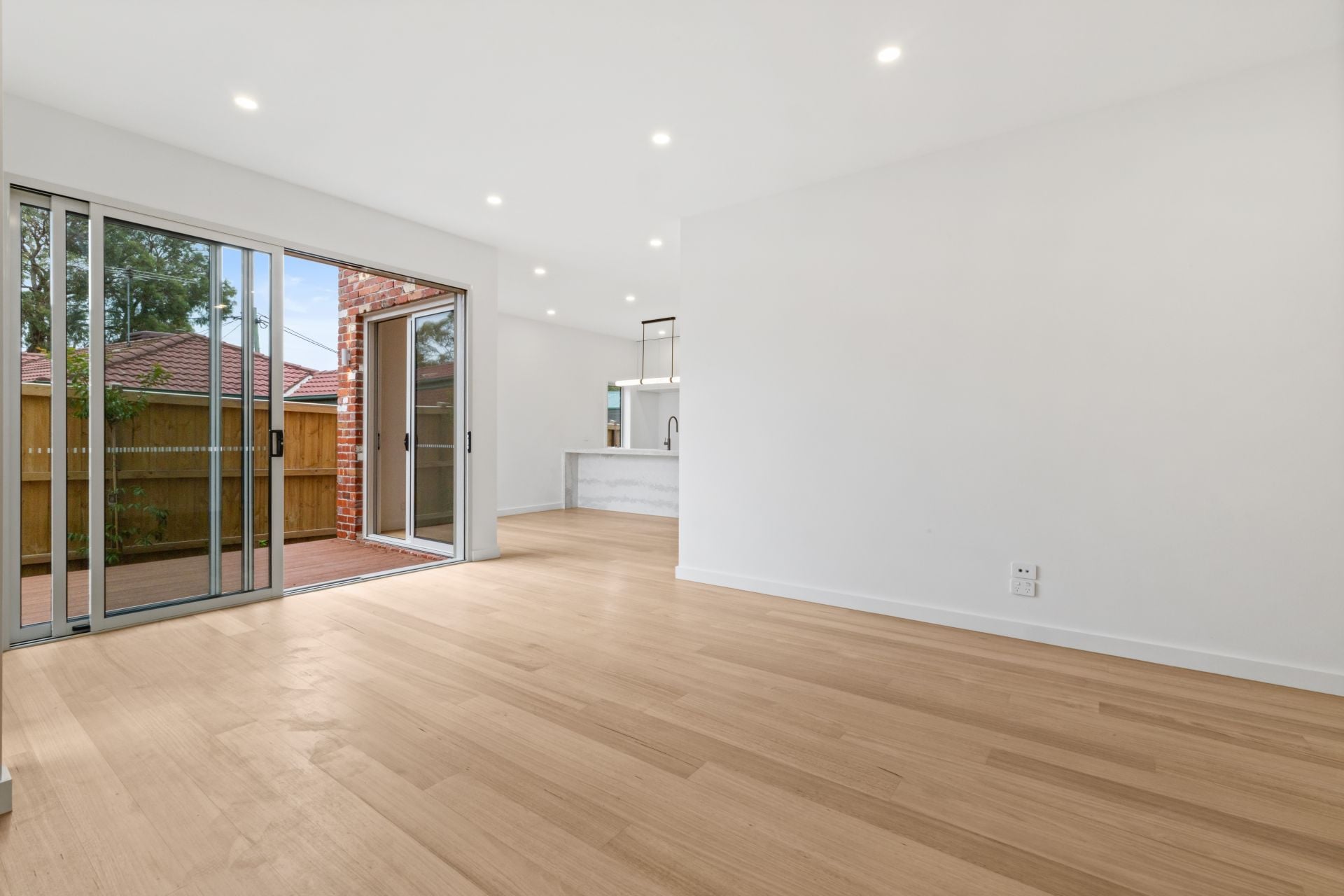 Simply Stunning Three-Bedroom Townhouse