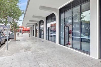 Dee Why - 9/8 Oaks Avenue