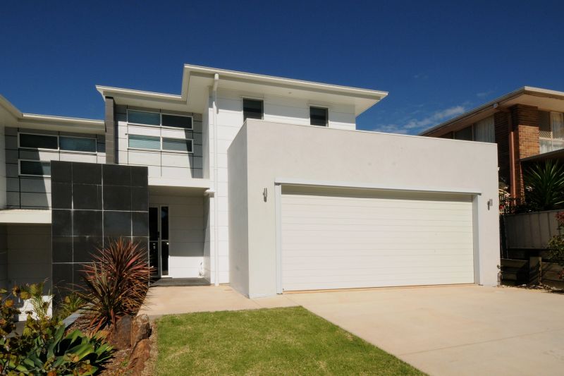 Modern Living in the Heart of Kearneys Spring!