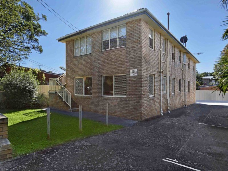 2/117 Kingsway WOOLOOWARE 2230