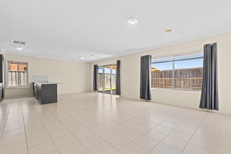 13 Stourhead Avenue, Mernda