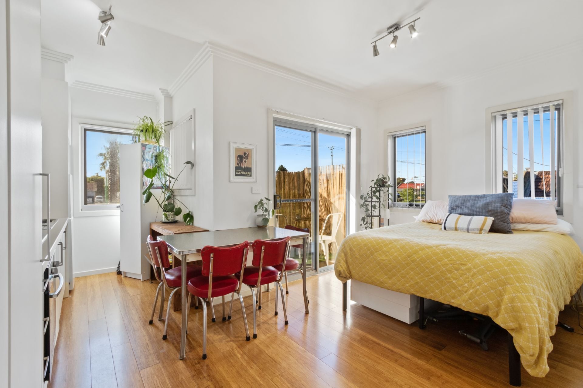 Luxury Studio Apartment
