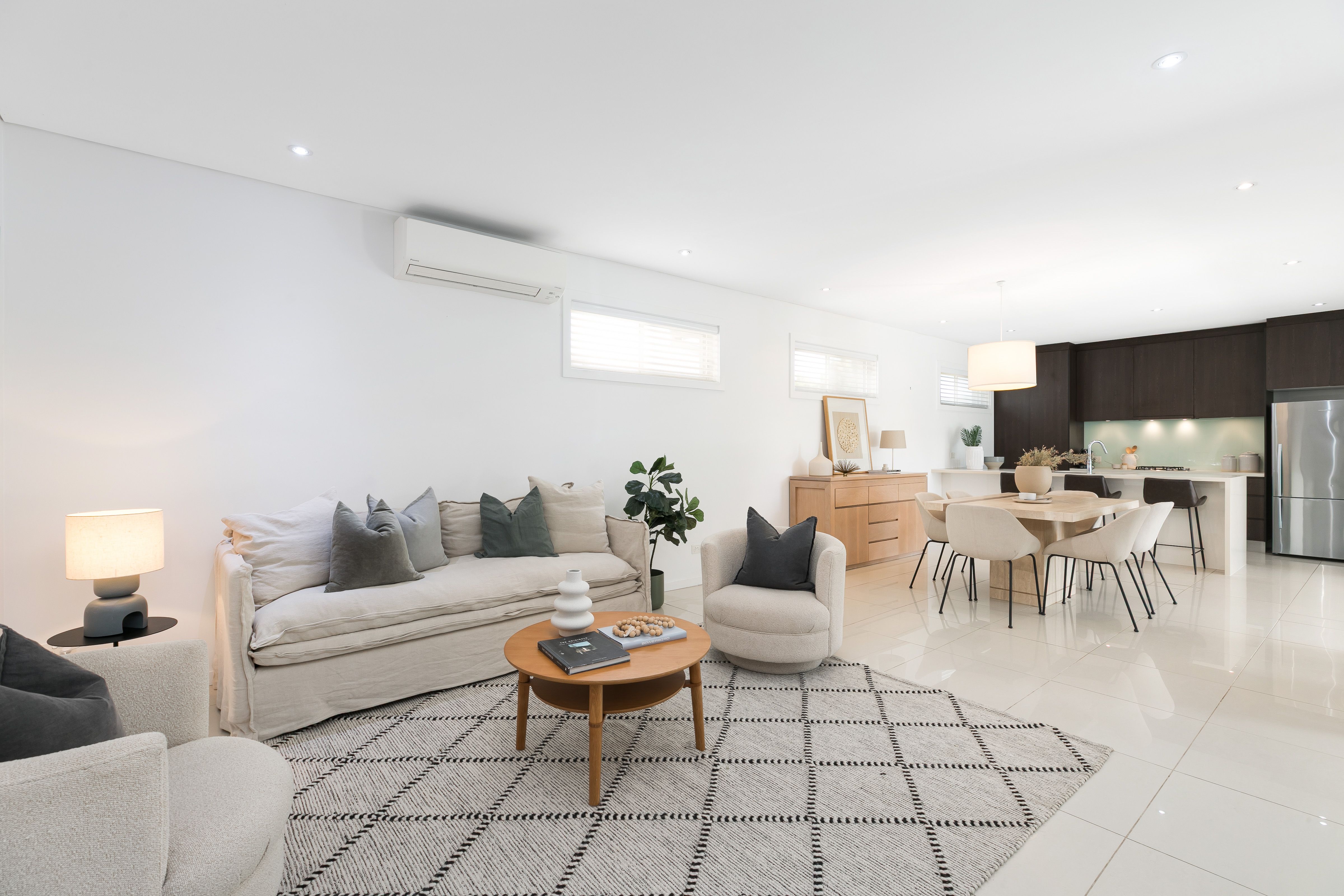 17 Gillham Avenue CARINGBAH SOUTH 2229