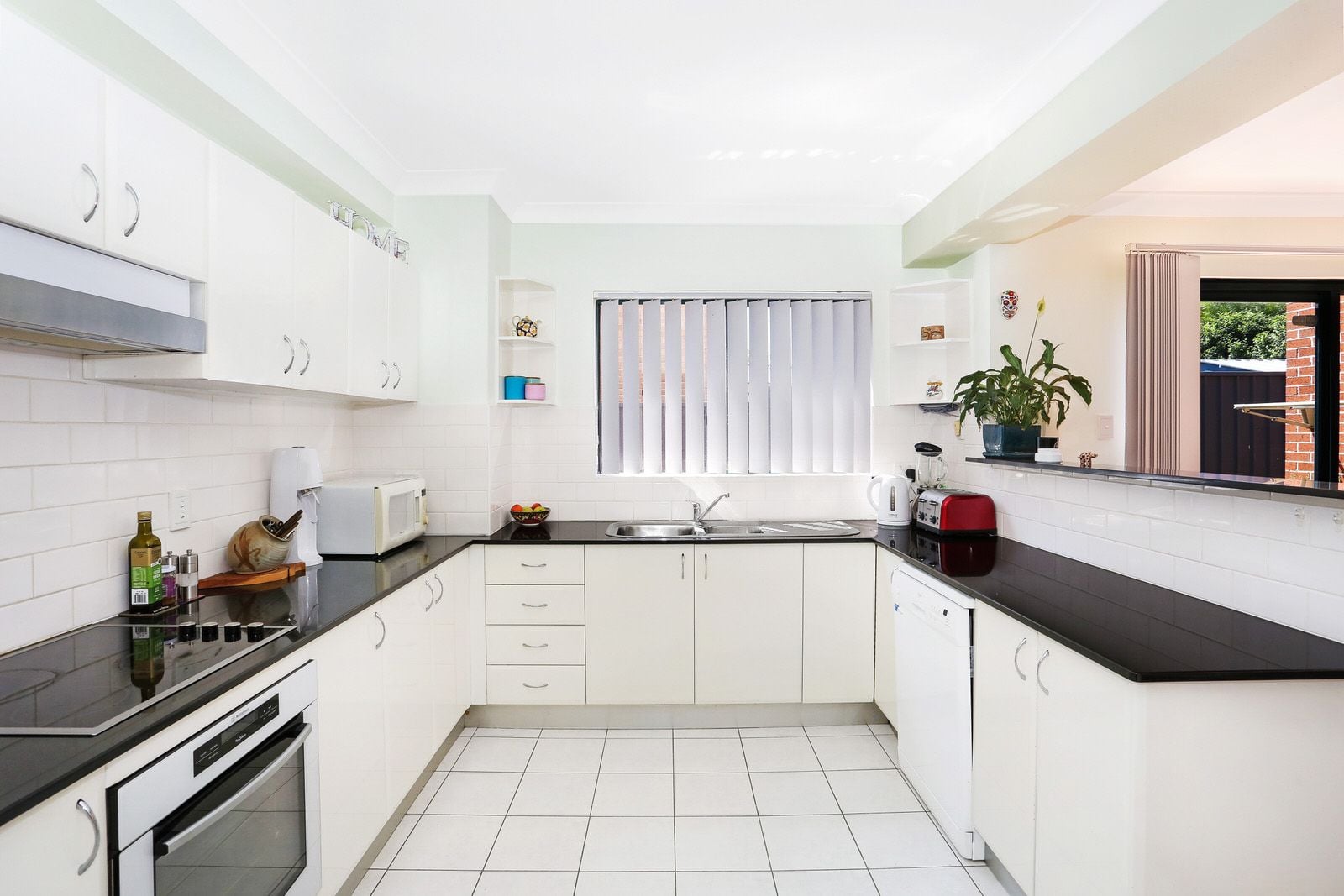  ENGADINE 2233