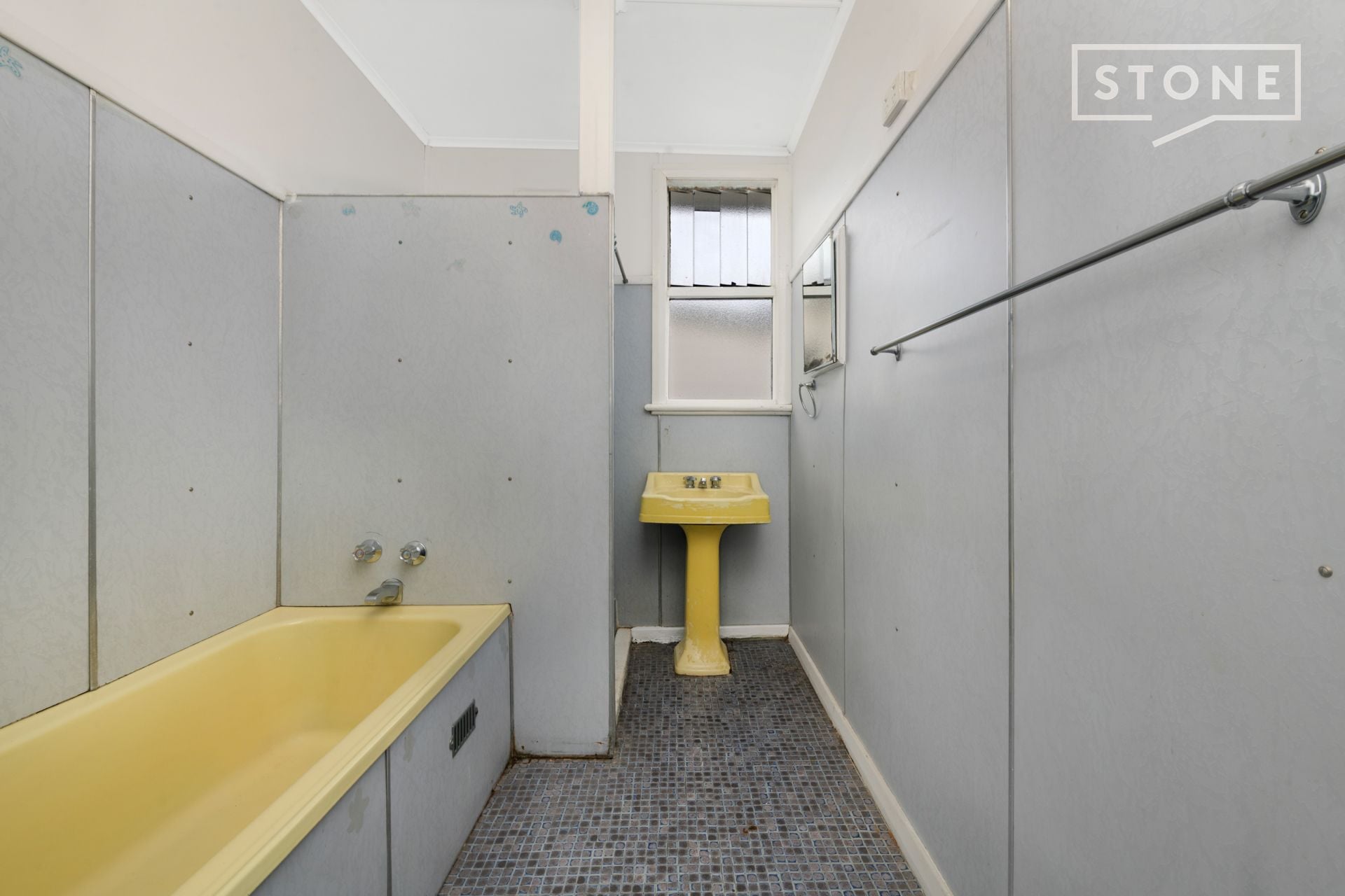 13 Elford Avenue, Weston, Weston - Thumbnail 5