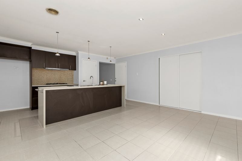 13 Earlybird Way, Epping