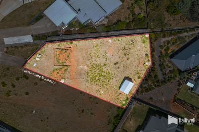 27 Leary Avenue, Stony Rise, Stony Rise - Thumbnail 2