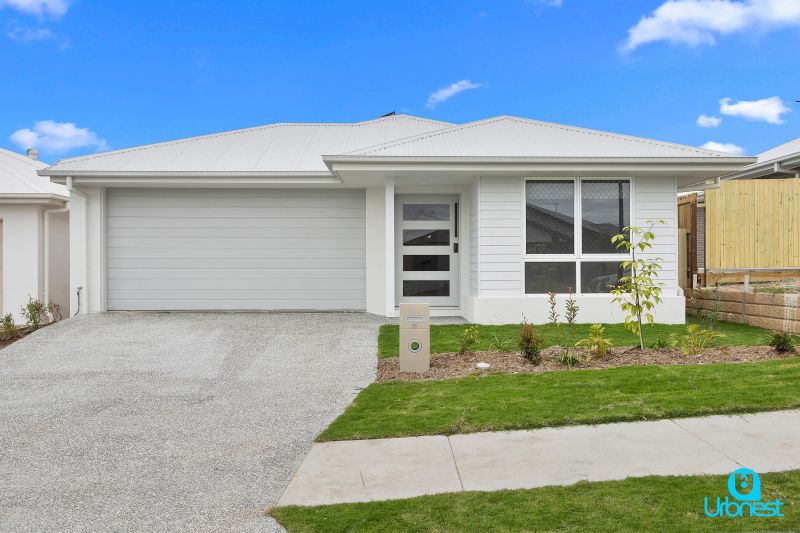 Brand New Home in Flagstone – Modern Living at Its Finest!