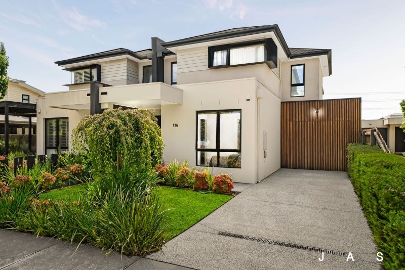 96 The Avenue Spotswood VIC, Spotswood - Thumbnail 5
