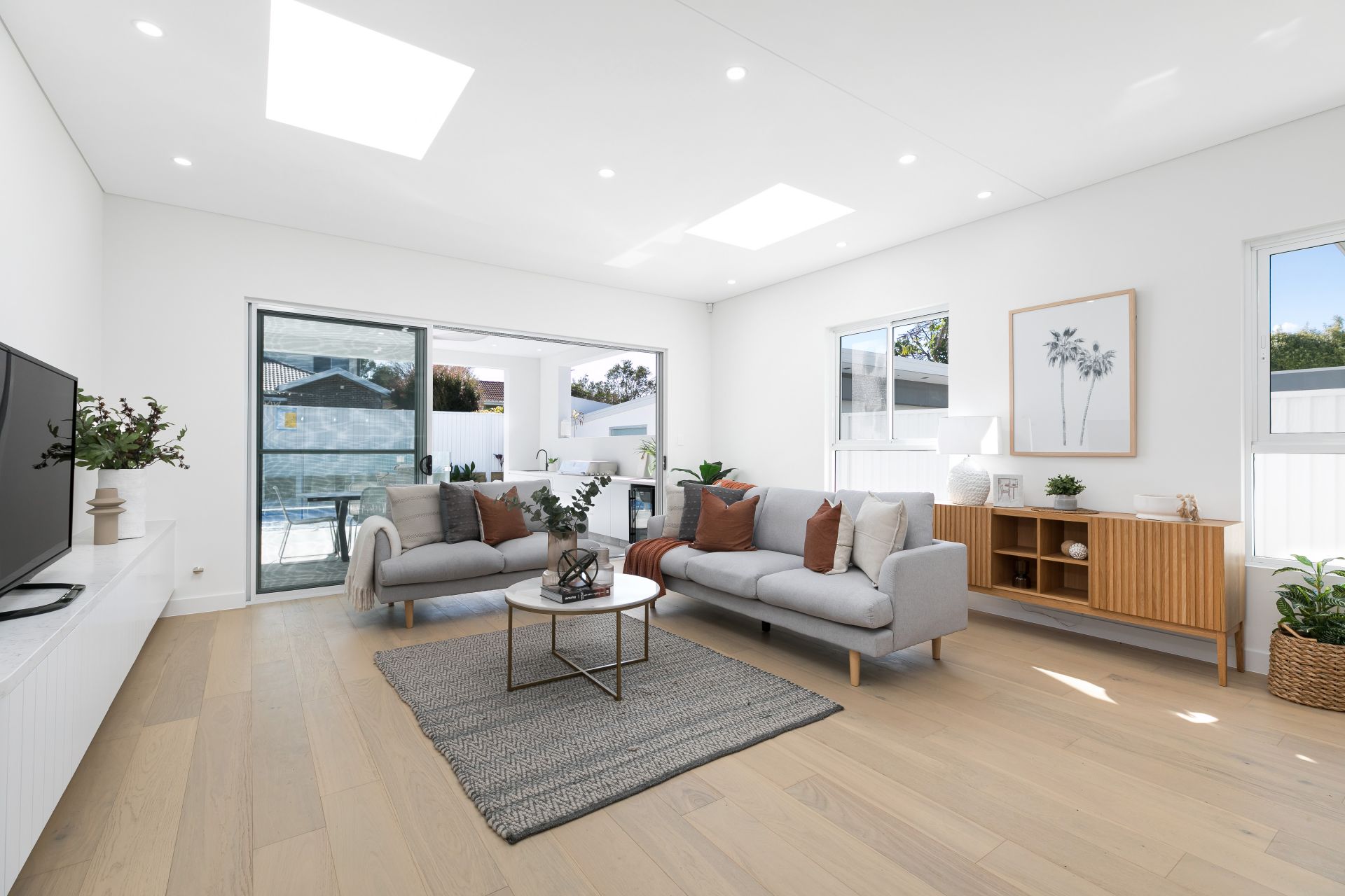 15a Thomas Street, CRONULLA, Cronulla - Thumbnail 2