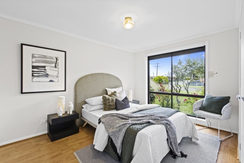 61 Pindari Avenue, Mill Park