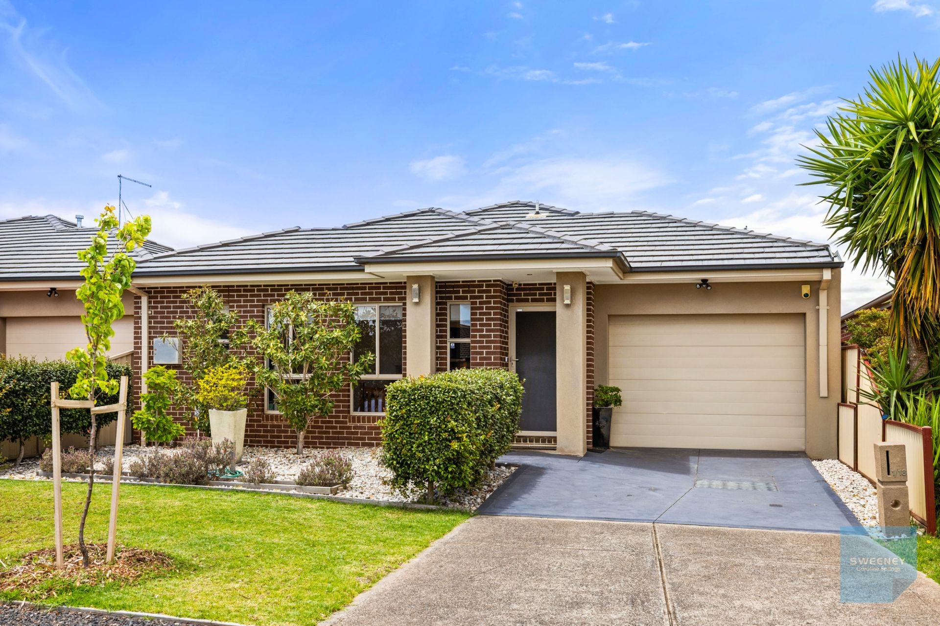 1/18 Pangbourne Avenue, Harkness - Thumbnail 2